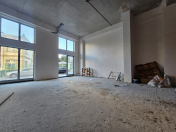 Satılır 1 otaqlı 45 m2 obyekt Nizami m.