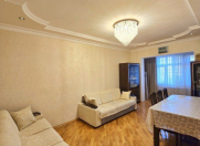 Satılır 4 otaqlı 120 m2 köhnə tikili 8 mkr