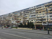 Satılır 2 otaqlı 60 m2 köhnə tikili Əhmədli m.