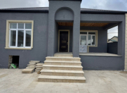 Satılır 4 otaqlı 125 m2 həyət evi Buzovna
