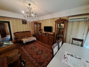 Satılır 3 otaqlı 80 m2 köhnə tikili 28 May m.