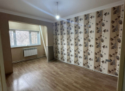 Satılır 3 otaqlı 80 m2 köhnə tikili 8 km