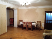 Satılır 3 otaqlı 100 m2 köhnə tikili Badamdar