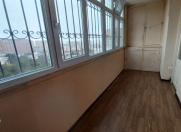 Satılır 3 otaqlı 80 m2 köhnə tikili Memar Əcəmi m.