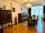 Satılır 3 otaqlı 130 m2 yeni tikili 28 May m.