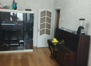 Satılır 2 otaqlı 40 m2 köhnə tikili Gənclik m.
