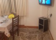 Satılır 1 otaqlı 40 m2 köhnə tikili Gənclik m.