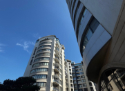 Satılır 4 otaqlı 190 m2 yeni tikili Gənclik m.