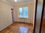 Satılır 3 otaqlı 85 m2 köhnə tikili Neftçilər m.