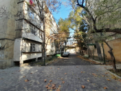 Satılır 3 otaqlı 105 m2 köhnə tikili 28 May m.