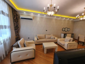 İcarəyə verilir 2 otaqlı 120 m2 yeni tikili 28 May m.