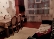 Satılır 2 otaqlı 60 m2 köhnə tikili Əhmədli m.