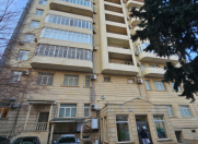 İcarəyə verilir 3 otaqlı 150 m2 yeni tikili Tibb Universiteti