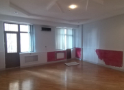 İcarəyə verilir 20 otaqlı 1700 m2 obyekt 6-cı parallel