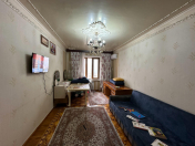 Satılır 3 otaqlı 90 m2 köhnə tikili 9 mkr