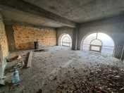 İcarəyə verilir 8 otaqlı 340 m2 obyekt Rusiya səfirliyi