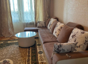 İcarəyə verilir 2 otaqlı 60 m2 köhnə tikili Qara Qarayev m.