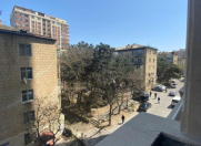 Satılır 3 otaqlı 160 m2 yeni tikili 8 mkr