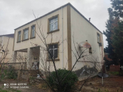 Satılır 4 otaqlı 156 m2 həyət evi Binəqədi r.