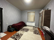 Satılır 3 otaqlı 80 m2 həyət evi Həzi Aslanov m.