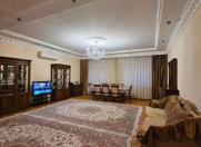 Satılır 4 otaqlı 200 m2 yeni tikili Gənclik m.