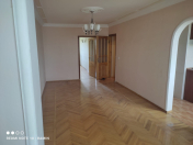 İcarəyə verilir 2 otaqlı 52 m2 köhnə tikili 8 km