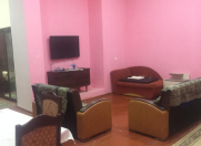 İcarəyə verilir 2 otaqlı 100 m2 köhnə tikili 28 May m.