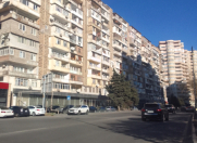 Satılır 2 otaqlı 50 m2 köhnə tikili Elmlər Akademiyası m.