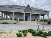 Satılır 4 otaqlı 285 m2 bağ evi Şüvəlan