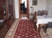 İcarəyə verilir 2 otaqlı 46 m2 köhnə tikili Xalqlar Dostluğu m.