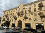 İcarəyə verilir 2 otaqlı 65 m2 köhnə tikili 28 May m.