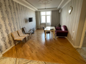 İcarəyə verilir 3 otaqlı 106 m2 yeni tikili Montin adına park