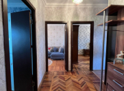 Satılır 3 otaqlı 90 m2 köhnə tikili 9 mkr