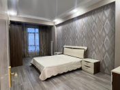 İcarəyə verilir 2 otaqlı 80 m2 yeni tikili İnşaatçılar m.