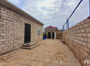 Satılır 4 otaqlı 130 m2 yeni tikili Qobustan