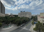 İcarəyə verilir 3 otaqlı 75 m2 köhnə tikili Nizami m.