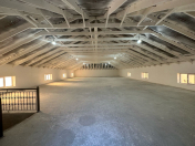 İcarəyə verilir 2 otaqlı 1300 m2 obyekt Şıxov