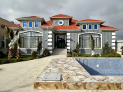 Satılır 4 otaqlı 200 m2 bağ evi Mərdəkan