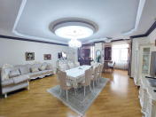 Satılır 3 otaqlı 160 m2 köhnə tikili Dənizkənarı Milli park