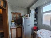 Satılır 3 otaqlı 49 m2 köhnə tikili Xalqlar Dostluğu m.