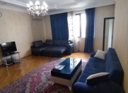 İcarəyə verilir 2 otaqlı 100 m2 yeni tikili Gənclik m.