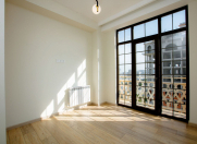 Satılır 3 otaqlı 83 m2 yeni tikili 28 May m.