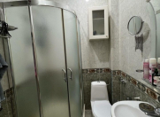 Satılır 3 otaqlı 70 m2 köhnə tikili Bakıxanov