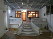 Satılır 3 otaqlı 90 m2 köhnə tikili Nizami r.