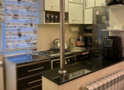 Satılır 2 otaqlı 60 m2 köhnə tikili 4 mkr