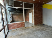 İcarəyə verilir 2 otaqlı 40 m2 obyekt 28 May m.