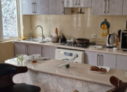 Satılır 3 otaqlı 75 m2 köhnə tikili Nəriman Nərimanov m.