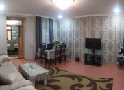 Satılır 4 otaqlı 100 m2 köhnə tikili Biləcəri