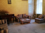 İcarəyə verilir 3 otaqlı 130 m2 köhnə tikili İçəri Şəhər m.