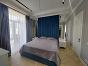 İcarəyə verilir 2 otaqlı 100 m2 yeni tikili Şah İsmayıl Xətai m.